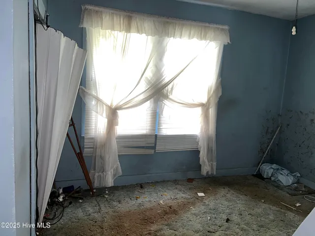 $65,000 | 309 Old Highway 13, Ahoskie, NC 27910