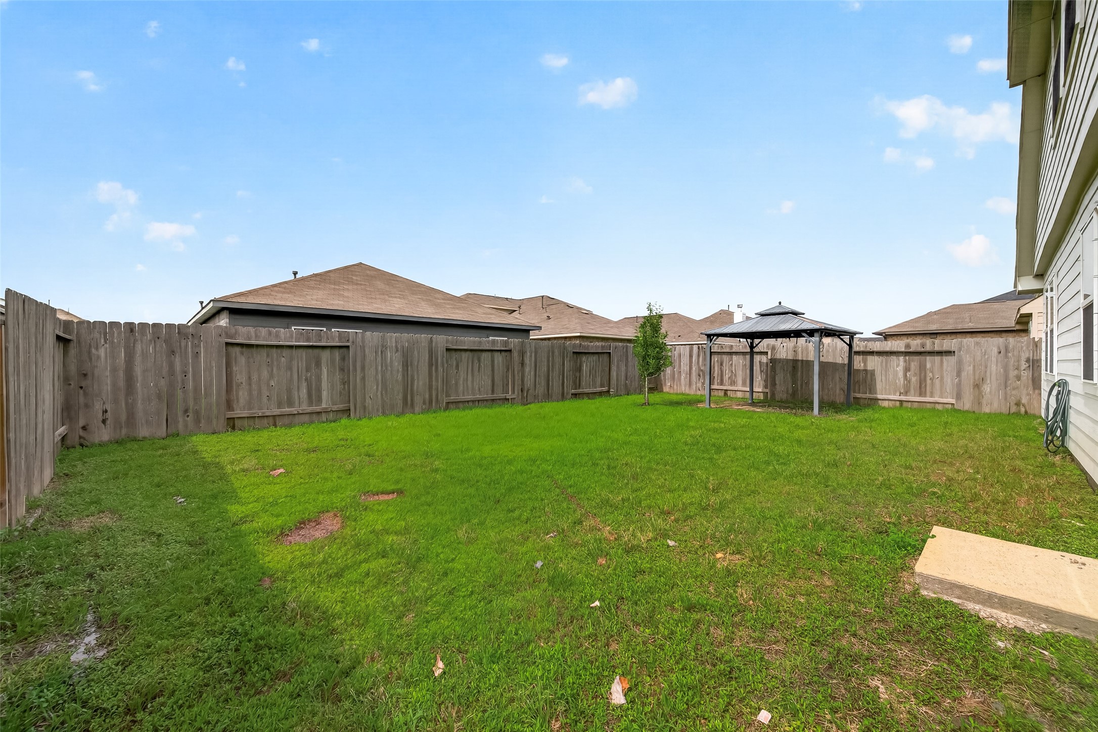 10015 Chase Court Baytown, TX 77521 - Photo 45 of 49
