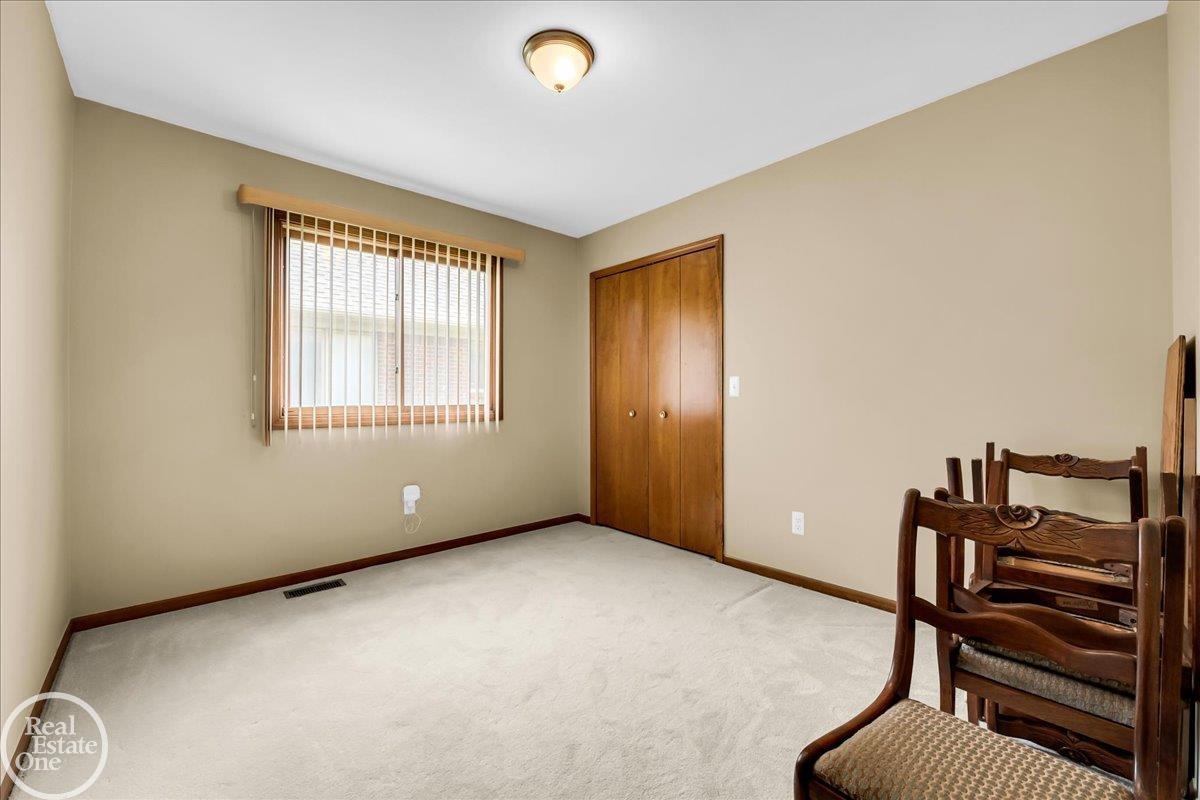 34521 Blue Spruce Road New Baltimore, MI 48047 - Photo 20 of 41 Gallery Image 20