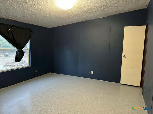 $325,000 | Undisclosed Address, Kempner, TX 76539