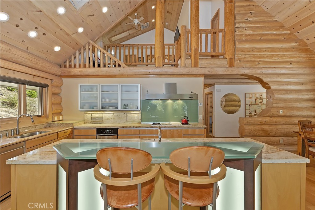 29388 Hook Creek Road Cedar Glen, CA 92321 - Photo 15 of 70