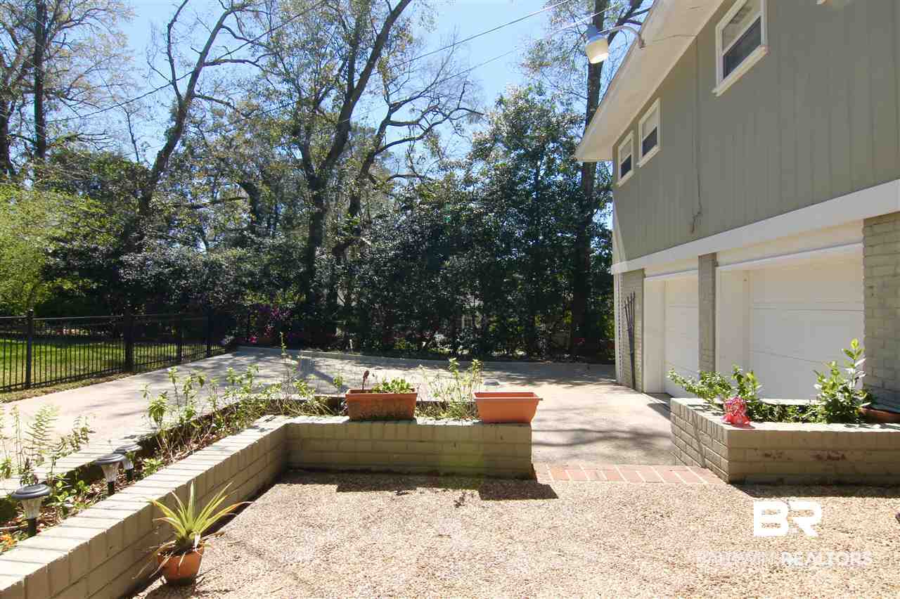 7 Spring Bank Road Mobile, AL 36608 - Photo 34 of 37