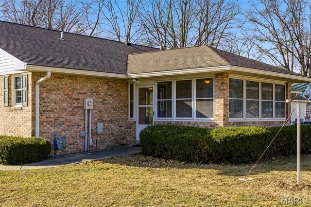 $335,000 | 265 North 1st Street, Breese, IL 62230