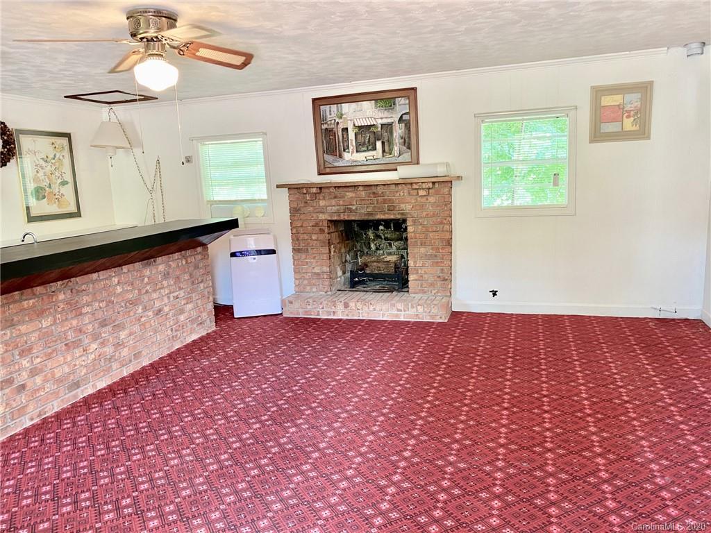 1245 Ashworth Road Marion, NC 28752 - Photo 20 of 24 Gallery Image 20