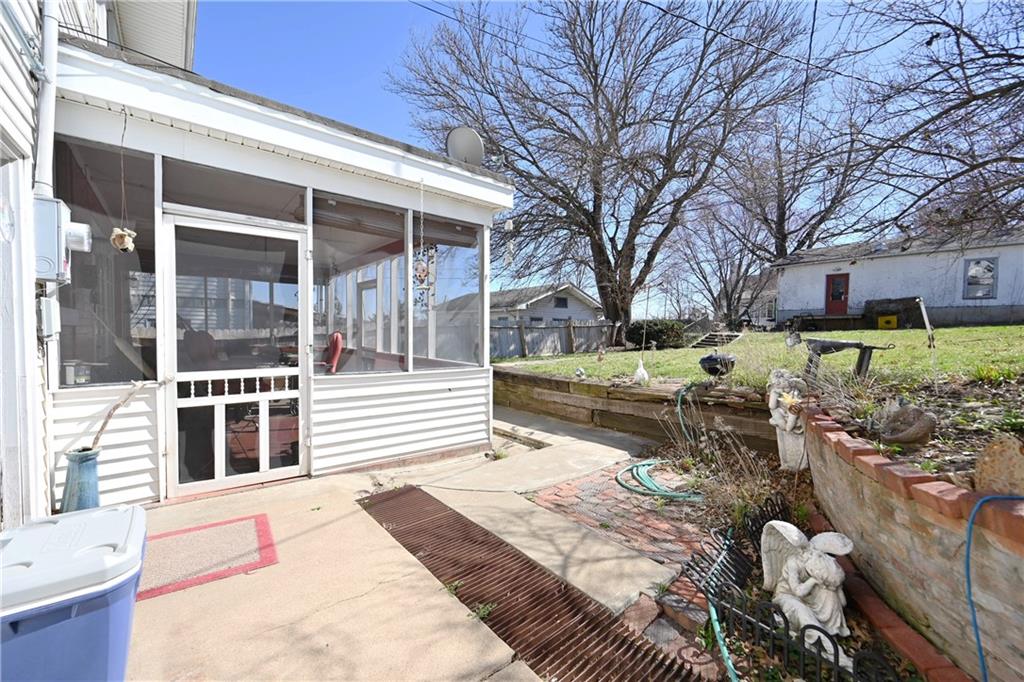 308 R Street Atchison, KS 66002 - Photo 28 of 47