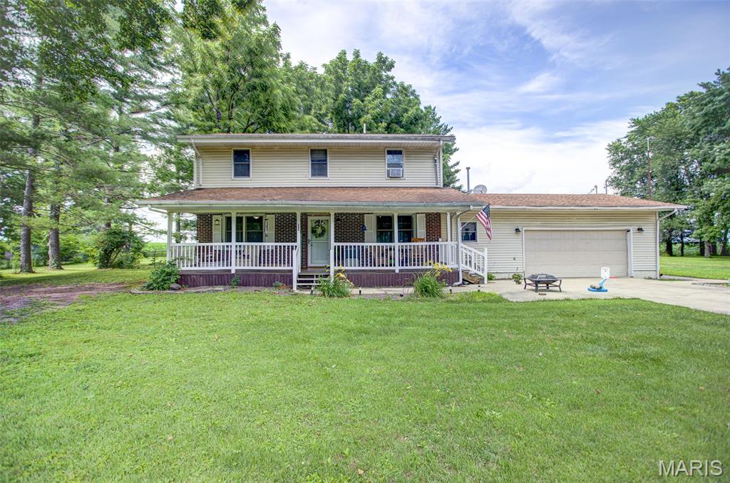 505 Hinton Street Kane, IL 62054 - Photo 1 of 61