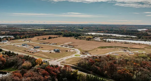 $157,990 | 413 Ingleside Court, Unit LT42, Oconomowoc, WI 53066