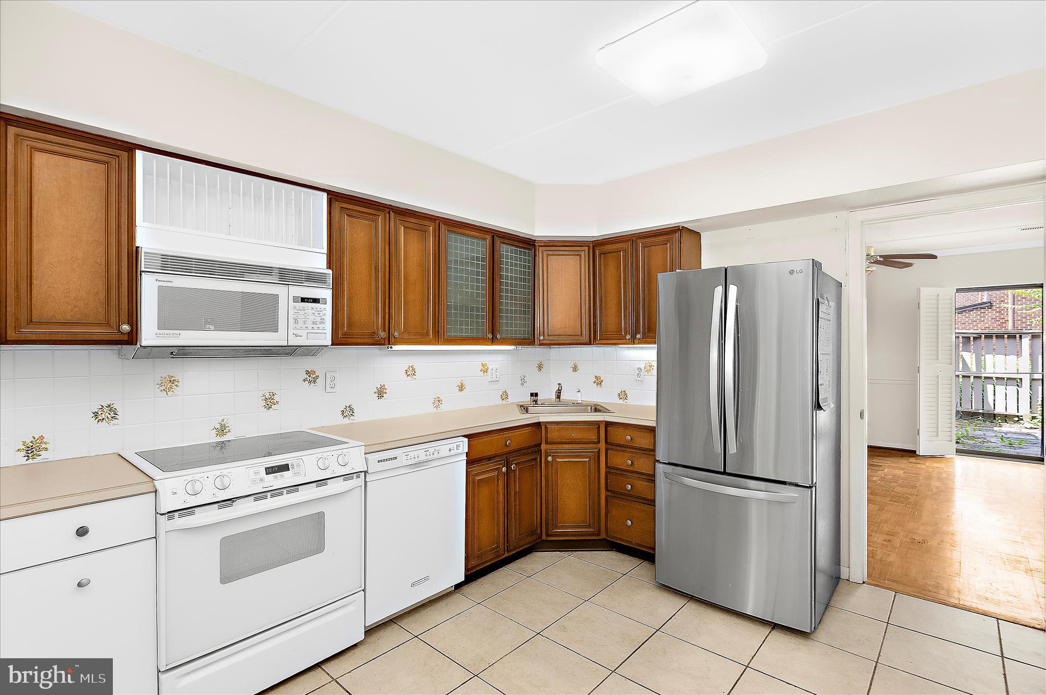 24 Fencepost Court, Unit G Baltimore, MD 21208 - Photo 20 of 54 Kitchen