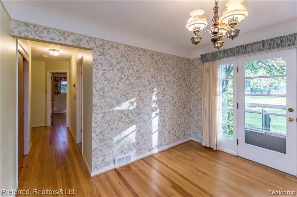 28244 Peppermill Road Farmington Hills, MI 48331 - Photo 10 of 28