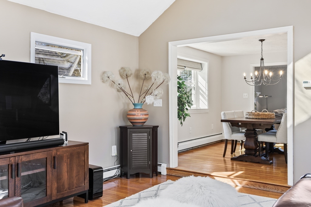 78 Virginia Road Waltham, MA 02453 - Photo 20 of 39