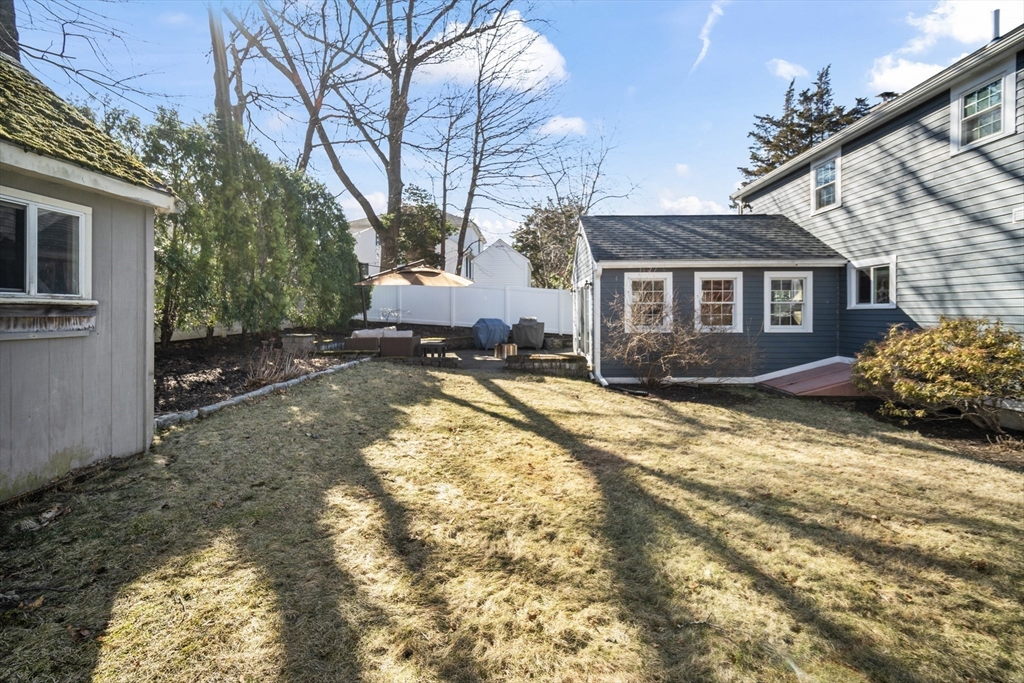 78 Virginia Road Waltham, MA 02453 - Photo 35 of 39
