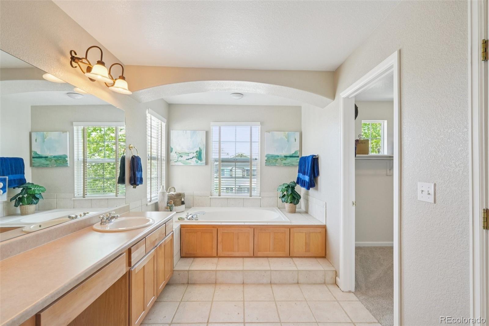 10705 Cliffrose Way Highlands Ranch, CO 80130 - Photo 42 of 50