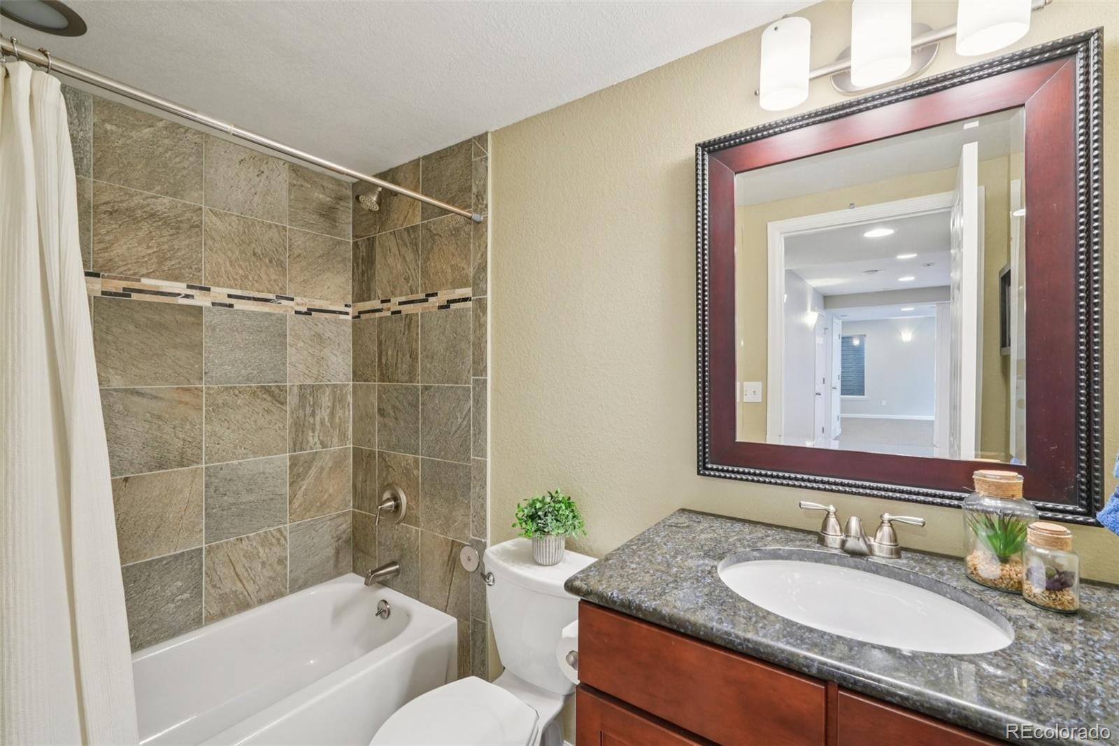 10705 Cliffrose Way Highlands Ranch, CO 80130 - Photo 47 of 50