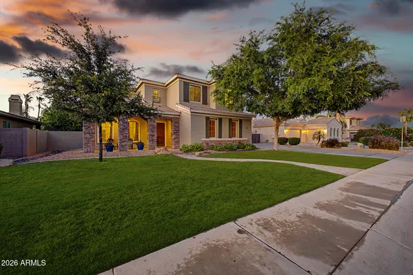 $995,000 | 1242 East Canary Drive, Gilbert, AZ 85297