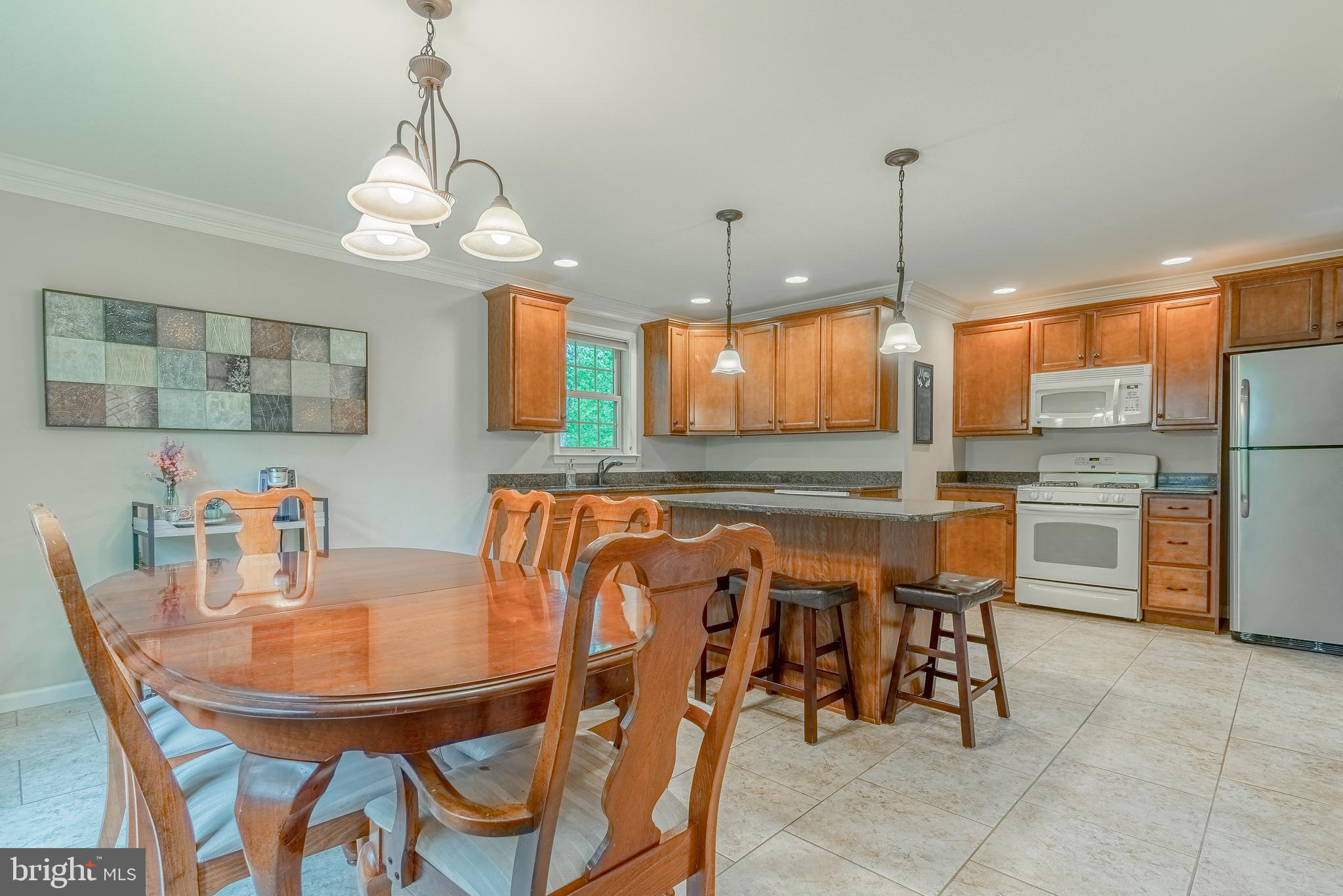 617 Linnet Road Norristown, PA 19403 - Photo 22 of 64 Gallery Image 22