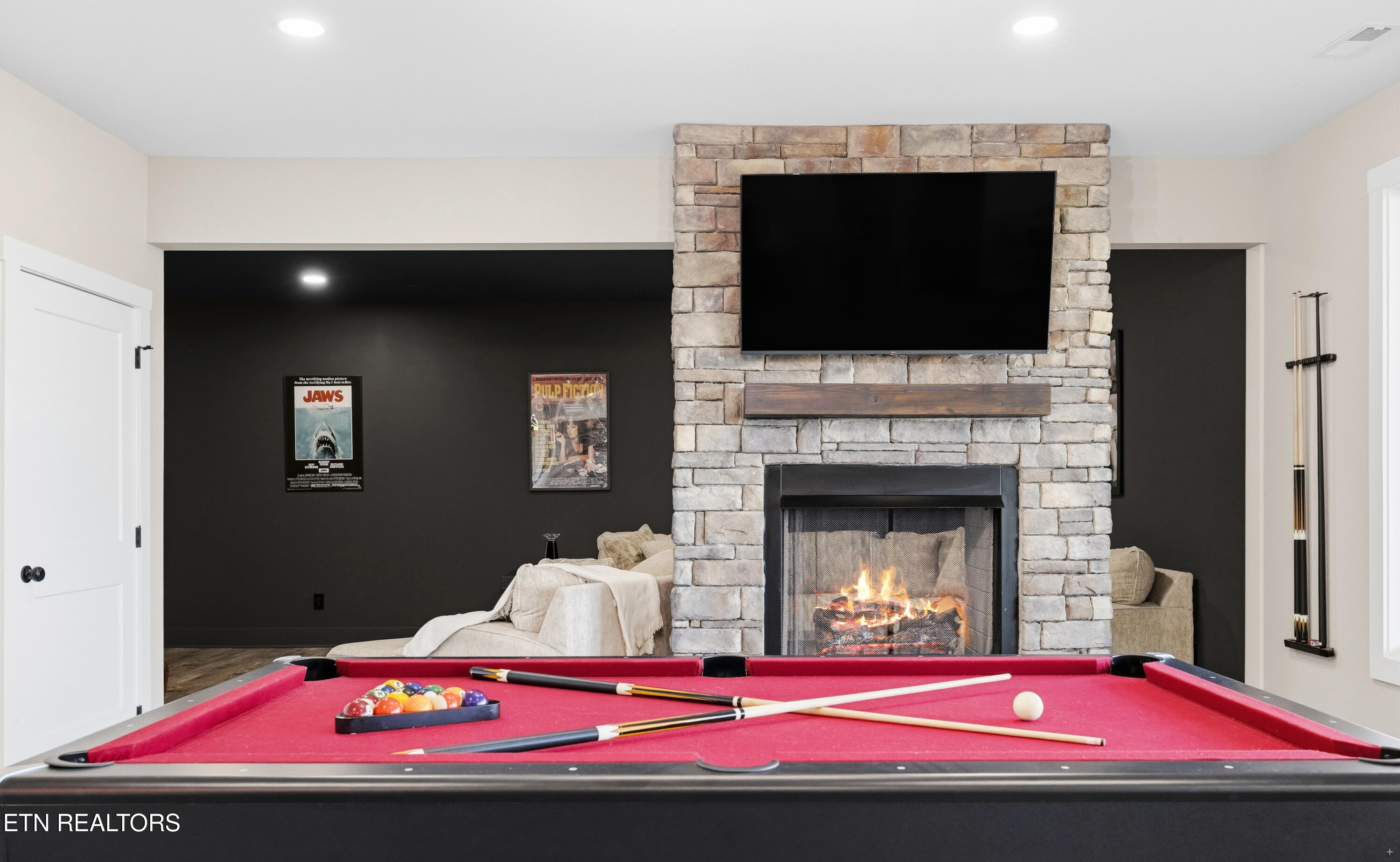 3385 Russell Brothers Road Sharps Chapel, TN 37866 - Photo 41 of 60 Entertaining Space/Game Room