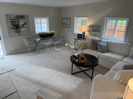$599,000 | 22 South Audrey Lane, Mount Prospect, IL 60056