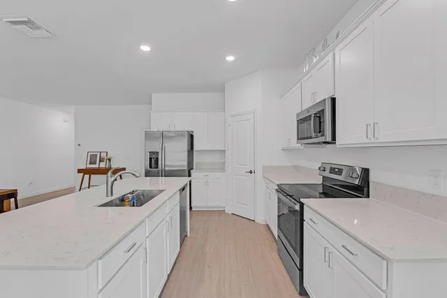 $4,000 | 7609 Northwest Archerfield Drive, Port St. Lucie, FL 34987