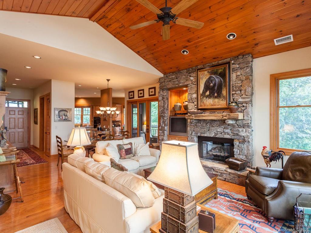 61 Spring Rock Road, Unit A1 Burnsville, NC 28714 - Photo 11 of 21 Gallery Image 11