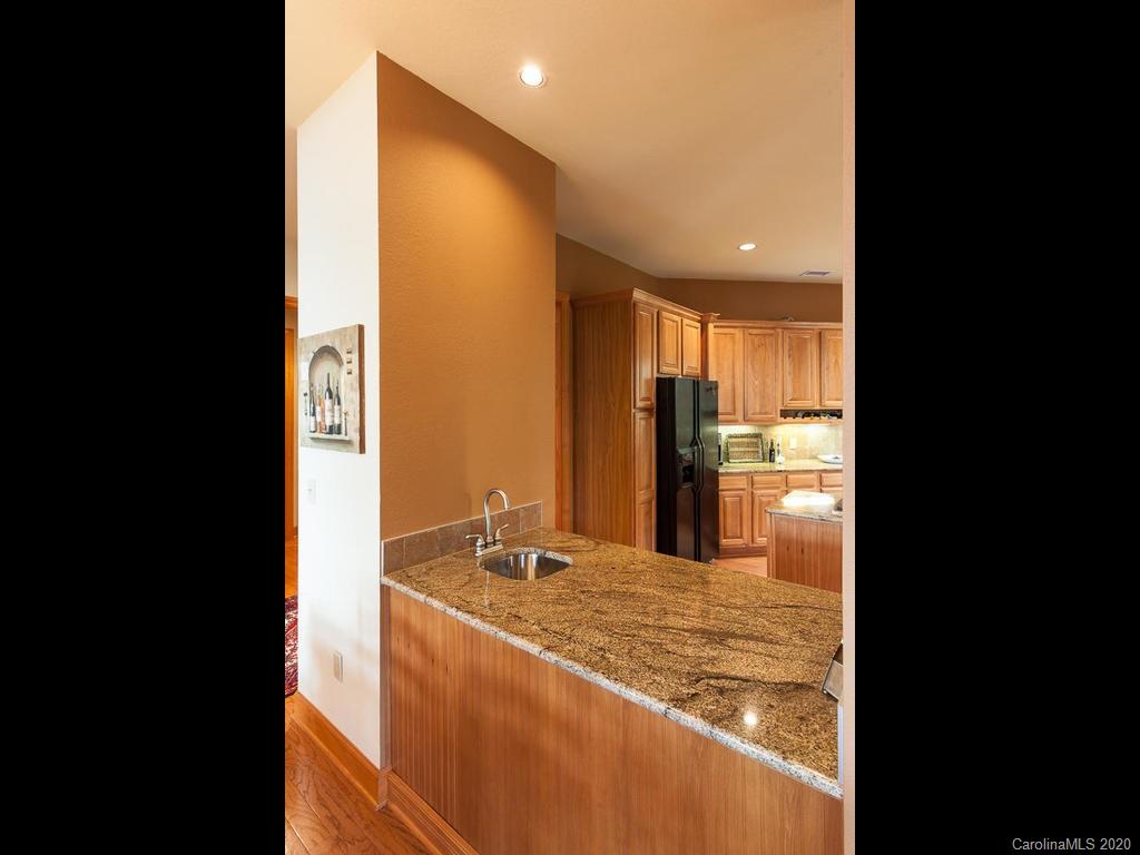 61 Spring Rock Road, Unit A1 Burnsville, NC 28714 - Photo 8 of 21 Gallery Image 8
