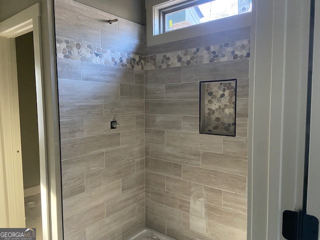 9 Tanvor Trail Cleveland, GA 30528 - Photo 12 of 37 a bathroom with a shower