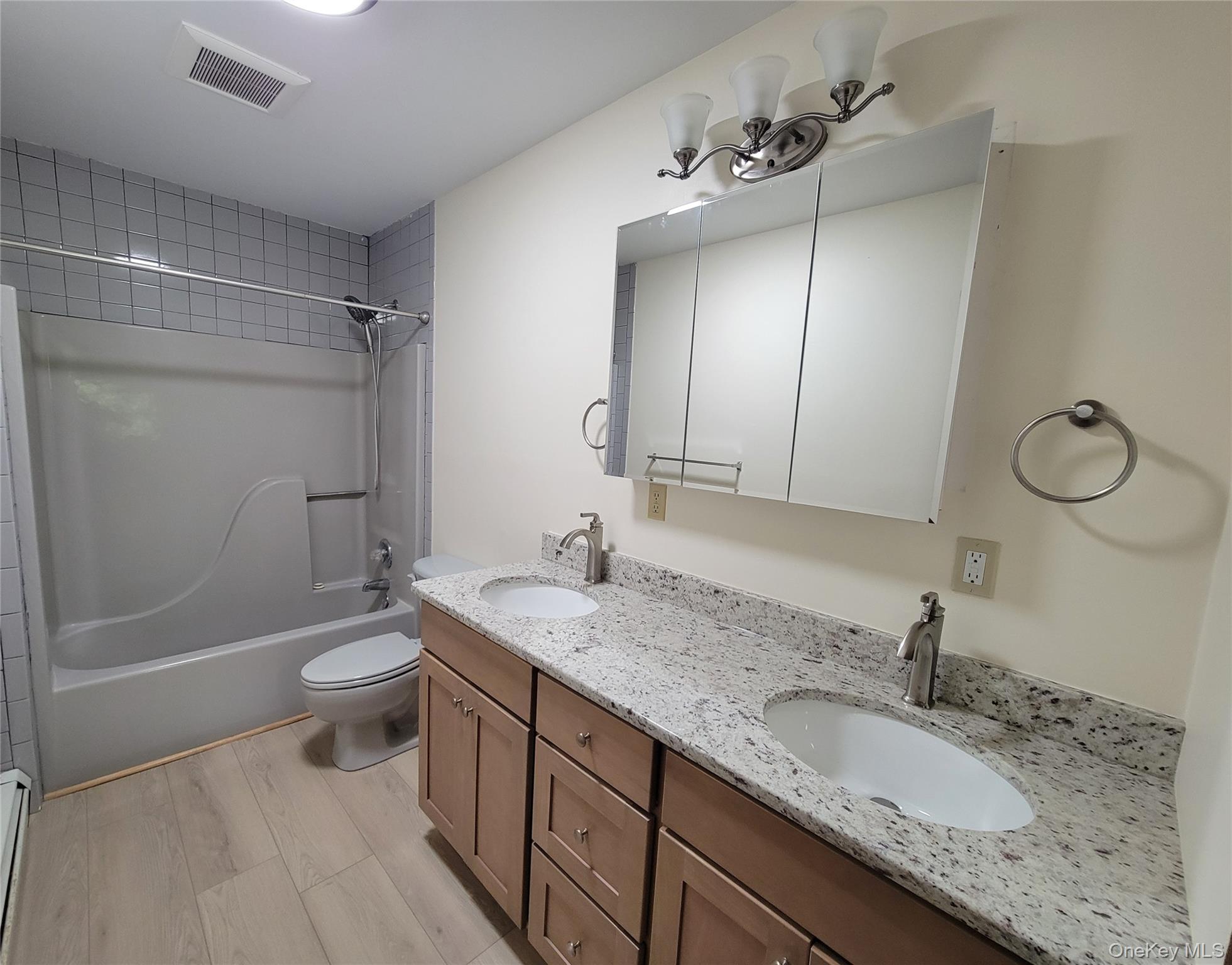 94 Plains Road, Unit LEFT SIDE Walden, NY 12586 - Photo 19 of 22