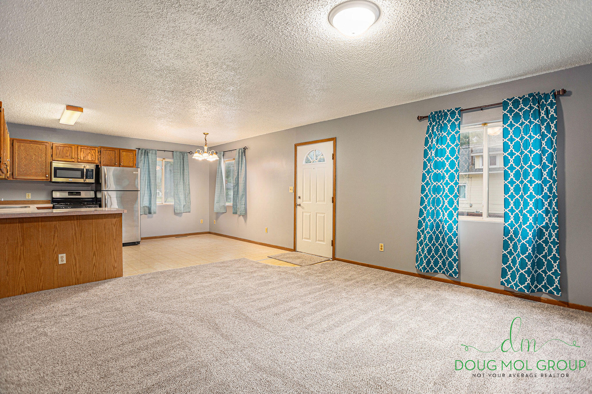 1162 Burton Road Muskegon, MI 49442 - Photo 8 of 29 8L9A6500