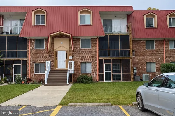 $1,550 | 44 Courtside Drive, Unit B31, Dover, DE 19904