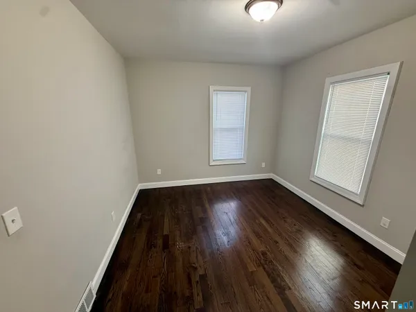 $2,200 | 414 Wood Avenue, Bridgeport, CT 06605