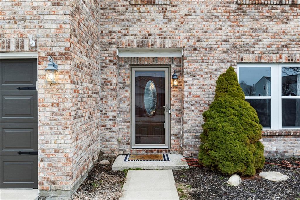 8370 South Rising Sun Drive Pendleton, IN 46064 - Photo 3 of 28