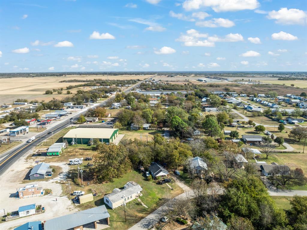 218 North Preston Street Whitney, TX 76692 - Photo 11 of 23 a view of a city