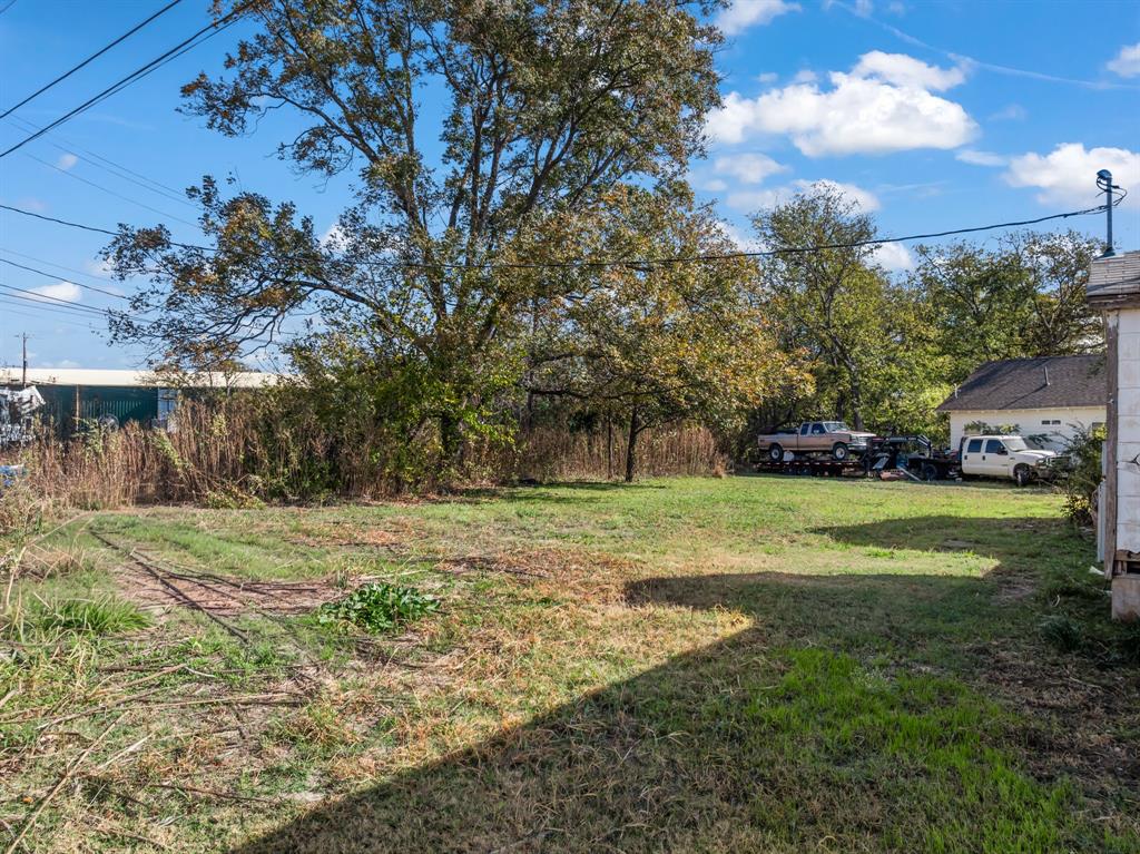 218 North Preston Street Whitney, TX 76692 - Photo 6 of 23 a view of a field with tree s
