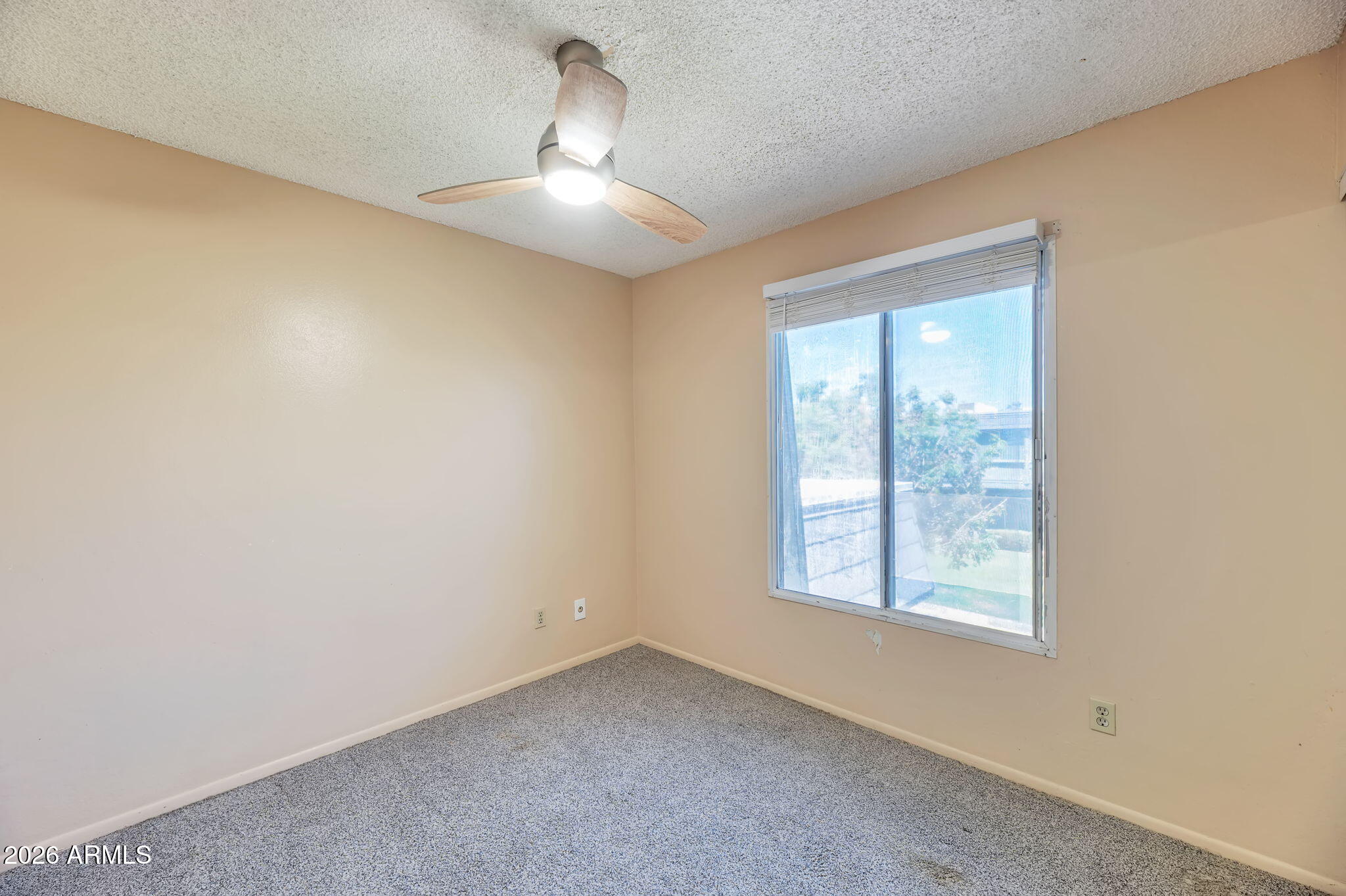 2025 West Elm Street Phoenix, AZ 85015 - Photo 18 of 25 17-web-or-mls-QP- 780_2049