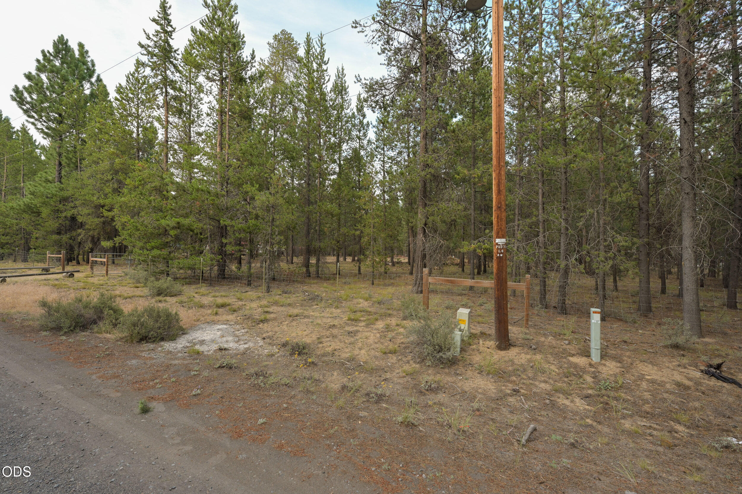 53132 Andrews Road La Pine, OR 97739 - Photo 5 of 6