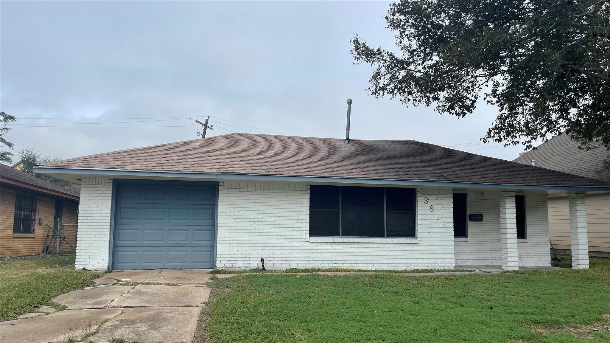 3819 Botany Lane Houston, TX 77047 - Photo 2 of 7