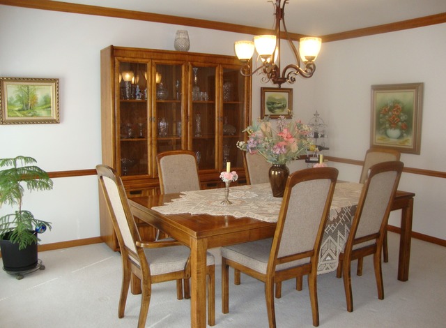 1234 Fagan Road Batavia, IL 60510 - Photo 10 of 25 a dining room with furniture and window