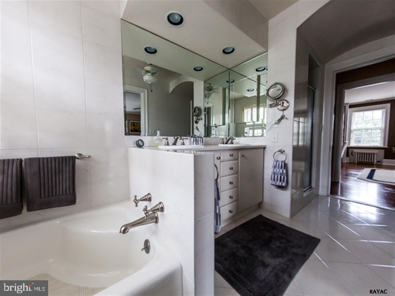 120 Merion Road York, PA 17403 - Photo 17 of 34 Gallery Image 17