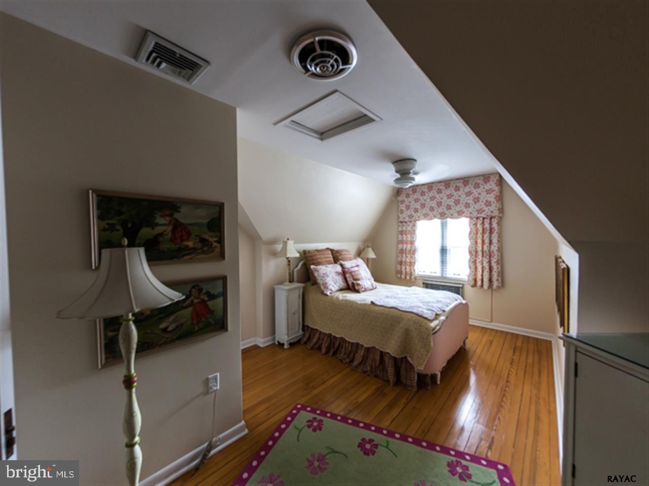 120 Merion Road York, PA 17403 - Photo 25 of 34 Gallery Image 25