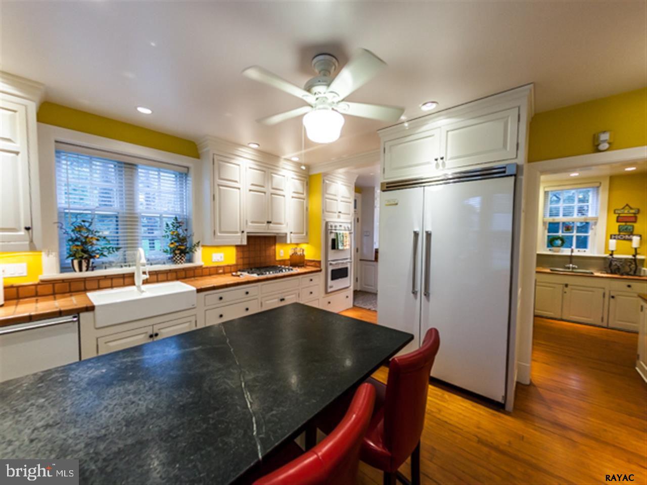120 Merion Road York, PA 17403 - Photo 9 of 34 Gallery Image 9