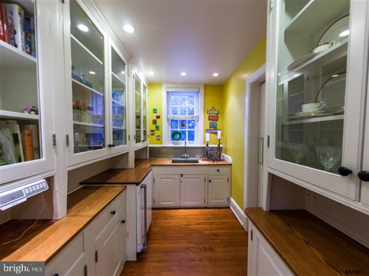 120 Merion Road York, PA 17403 - Photo 10 of 34 Gallery Image 10