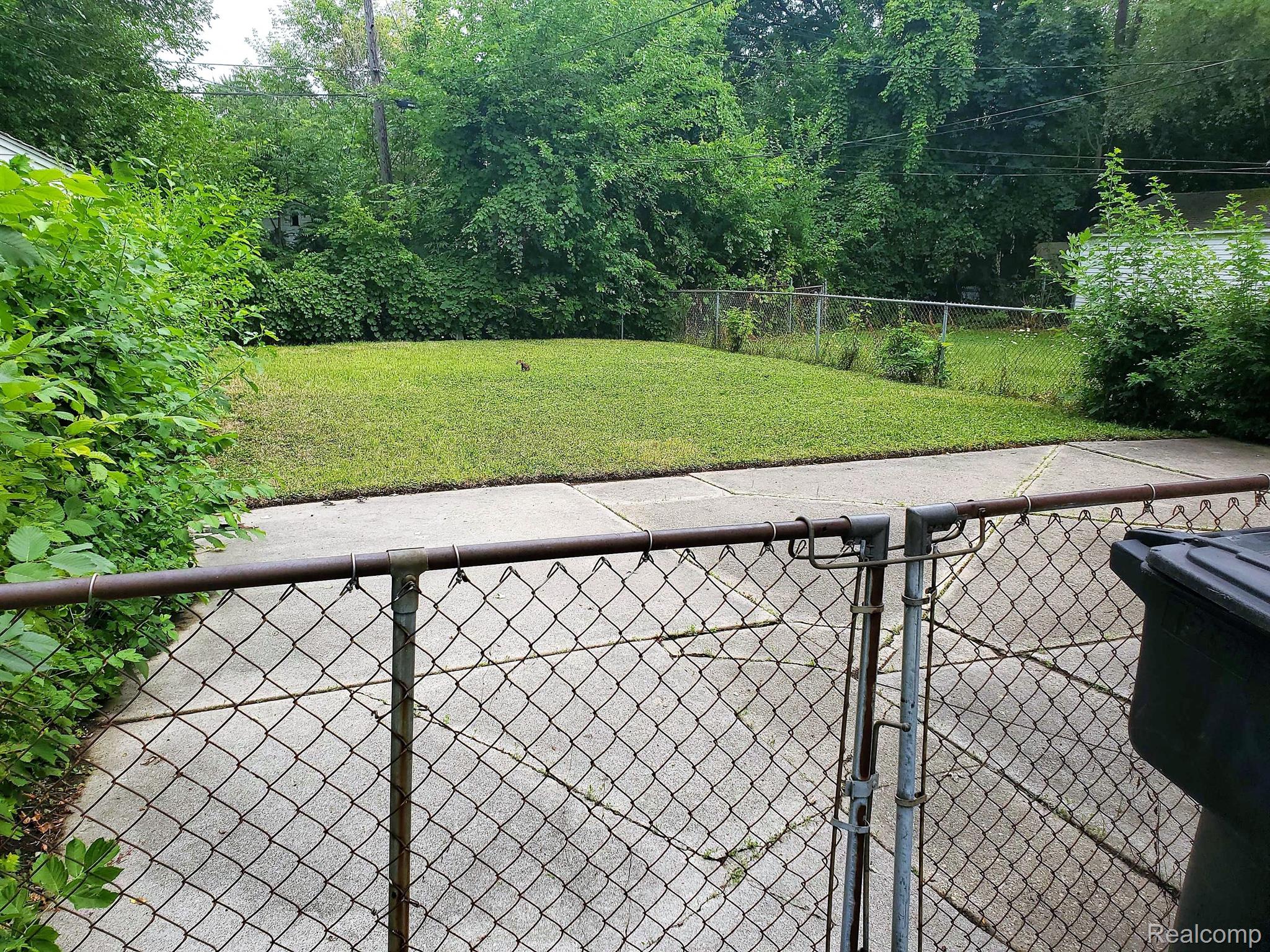 18430-34 Kelly Road Detroit, MI 48224 - Photo 4 of 5 Gallery Image 4