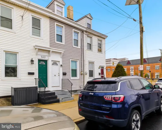 $215,000 | 142 Atlantic Street, Gloucester City, NJ 08030