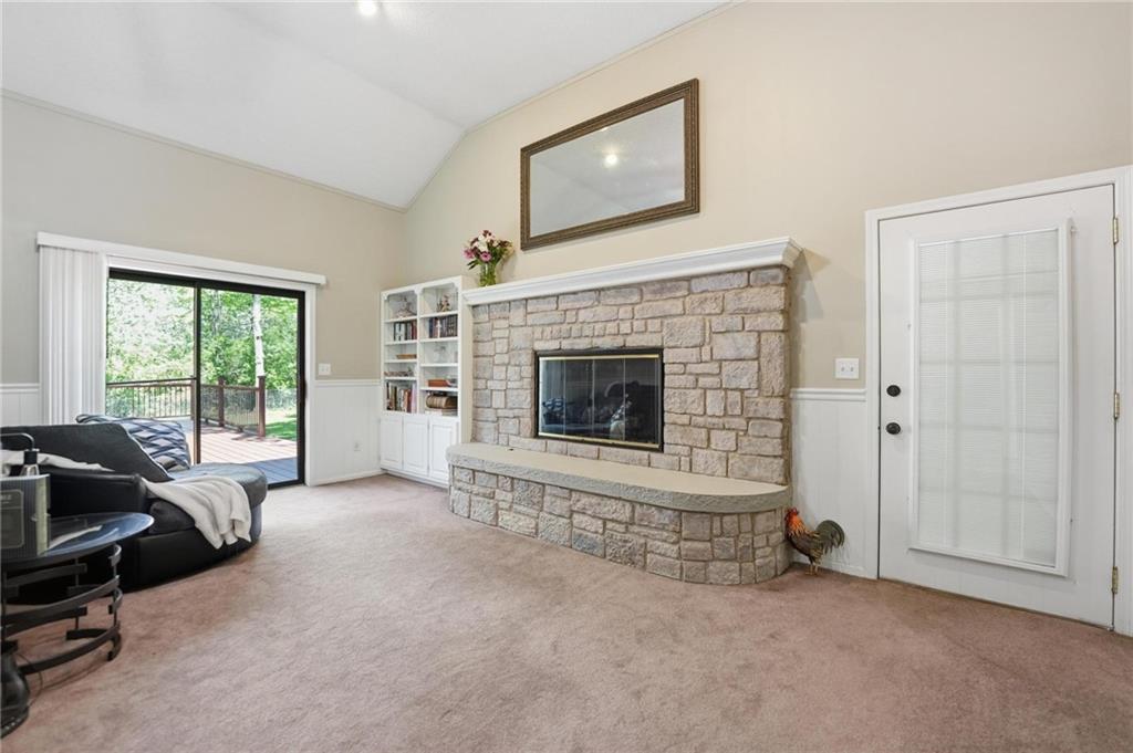 715 Dickinson Road Independence, MO 64050 - Photo 19 of 73