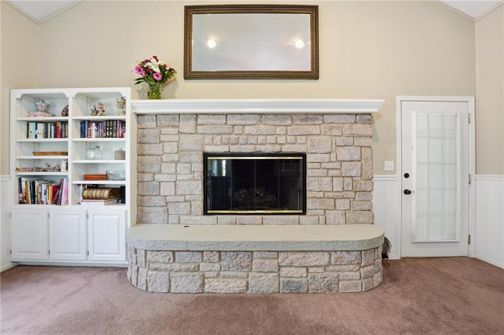 715 Dickinson Road Independence, MO 64050 - Photo 20 of 73