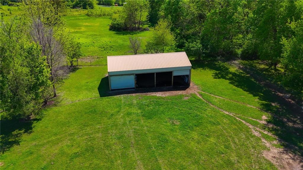 715 Dickinson Road Independence, MO 64050 - Photo 56 of 73