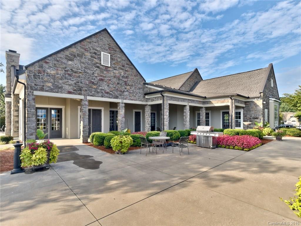 9127 Inverness Bay Road Charlotte, NC 28278 - Photo 16 of 24 Gallery Image 16