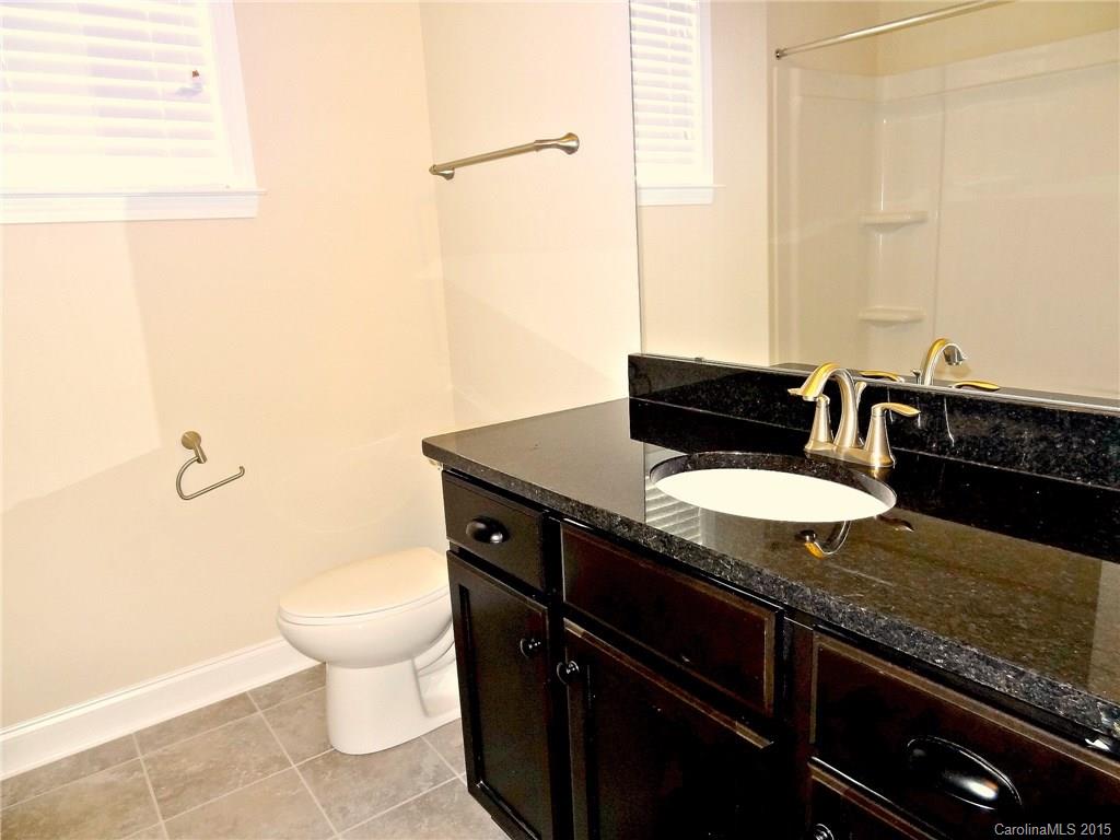9127 Inverness Bay Road Charlotte, NC 28278 - Photo 18 of 24 Gallery Image 18