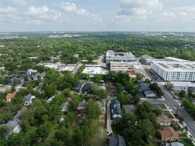 $995,000 | 2817 East 22nd Street, Austin, TX 78722