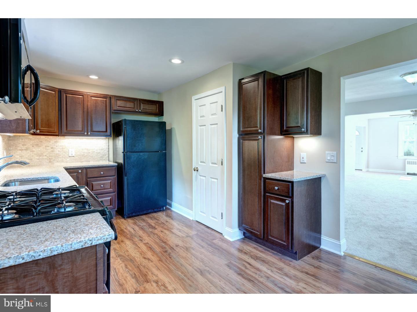 63 Woodbine Road Havertown, PA 19083 - Photo 12 of 25 Kitchen