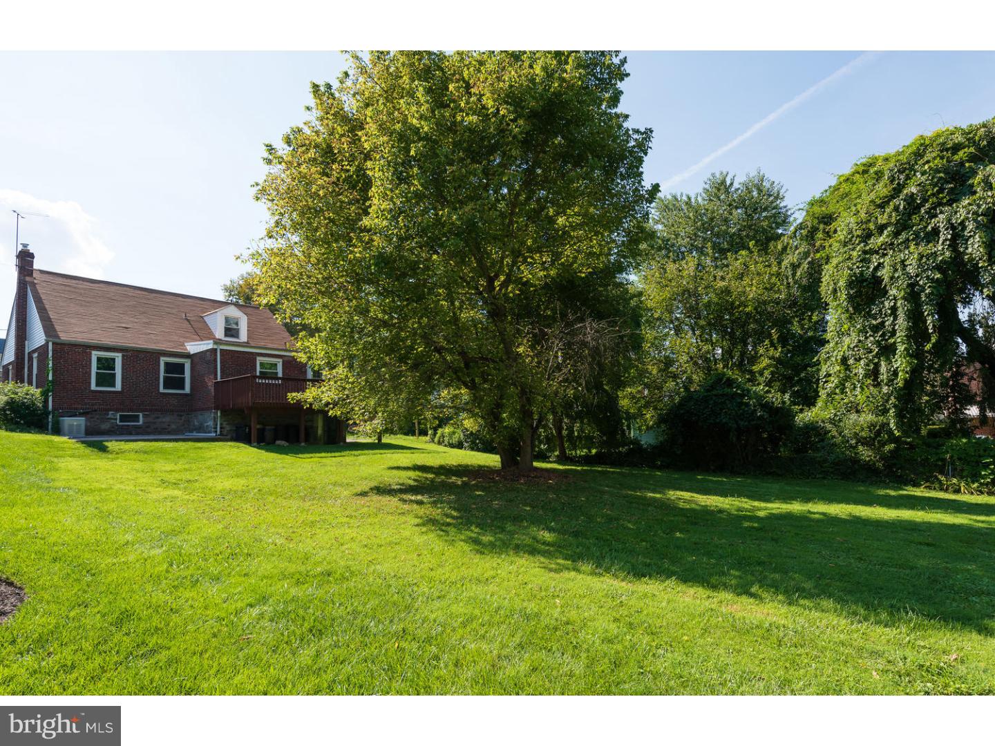 63 Woodbine Road Havertown, PA 19083 - Photo 23 of 25 View in Back